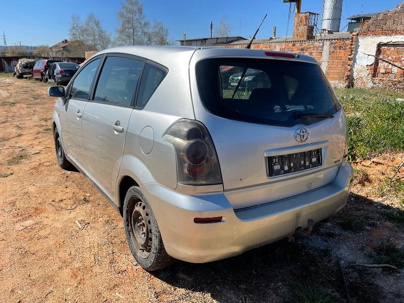 Toyota Corolla verso 2.0 d-4d 116к.с НА ЧАСТИ Ляв волан, снимка 5 - Автомобили и джипове - 41369007