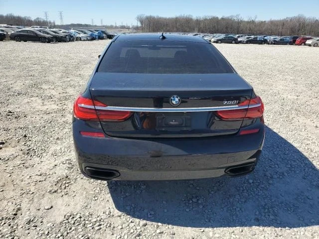 BMW 750  - изображение 6
