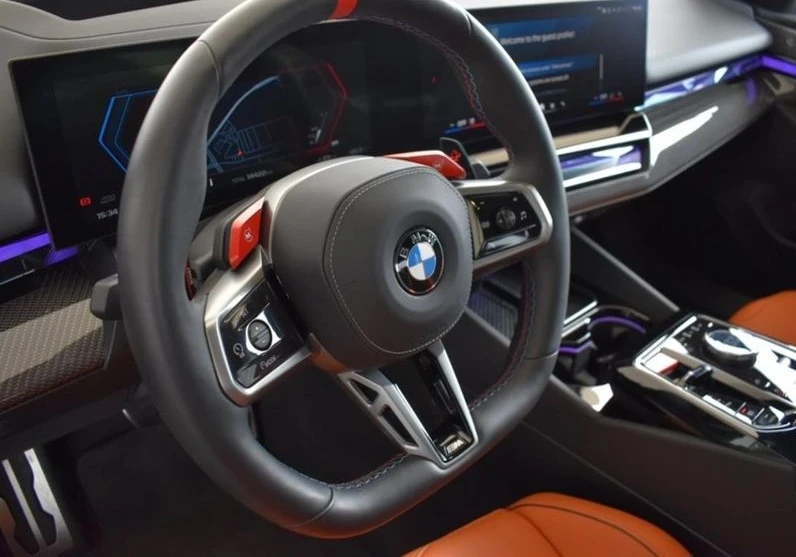 BMW M5 xDrive - изображение 8