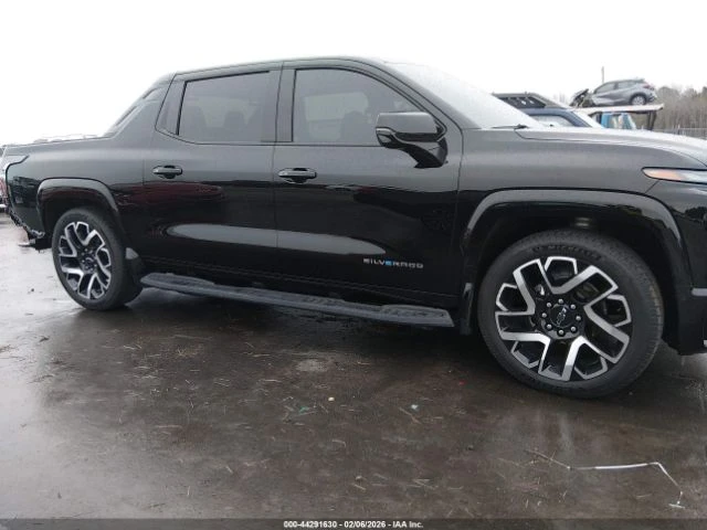 Chevrolet Silverado EV RST e4WD DUAL MOTOR, снимка 13 - Автомобили и джипове - 53904876
