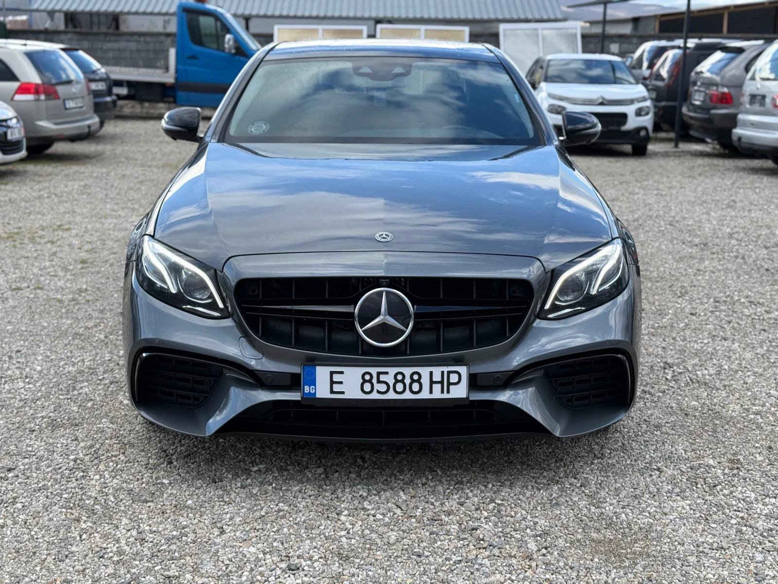 Mercedes-Benz E 220 2.2d/AMG/PANORAMA/360/Head UP/FULL - изображение 2