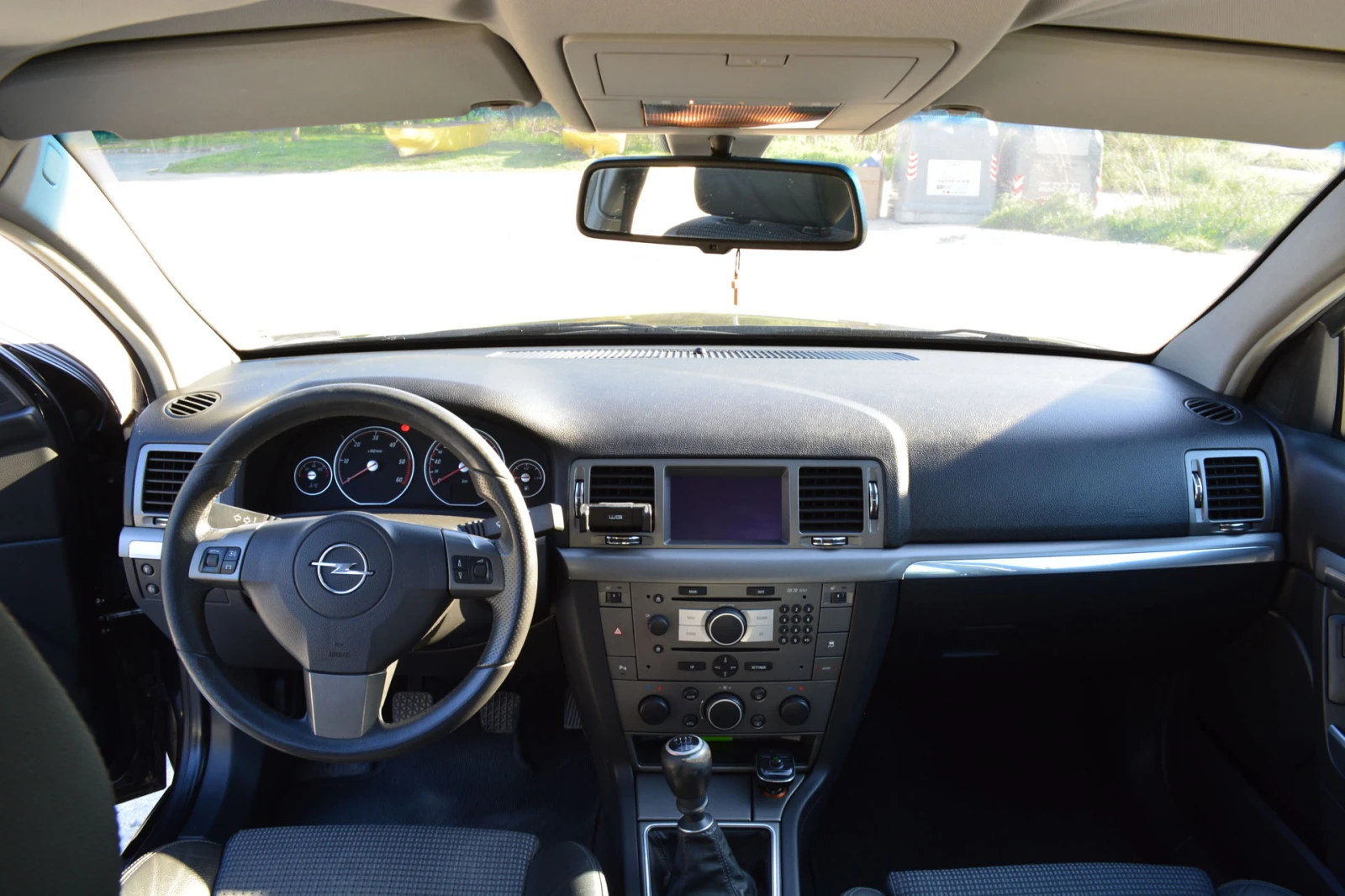Opel Vectra 1.9 CDTI GTS - изображение 10