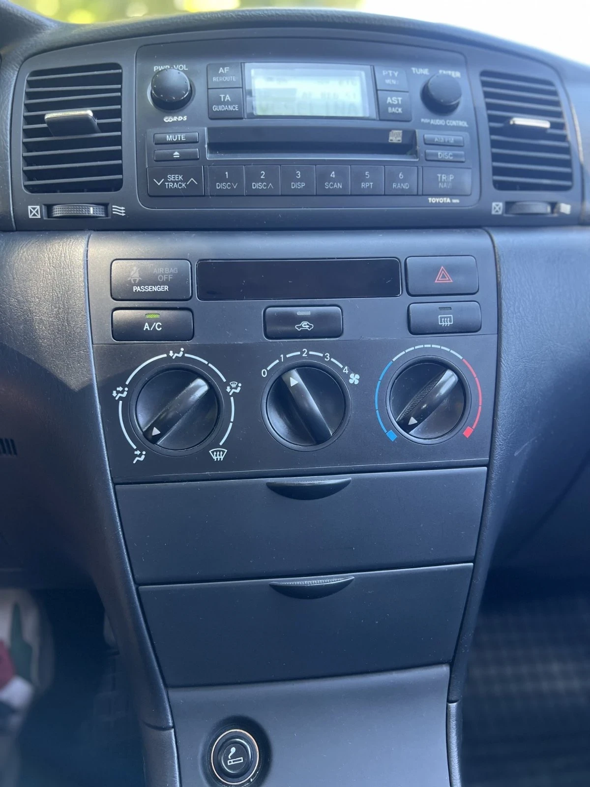 Toyota Corolla 1.6 VVT-i - изображение 9