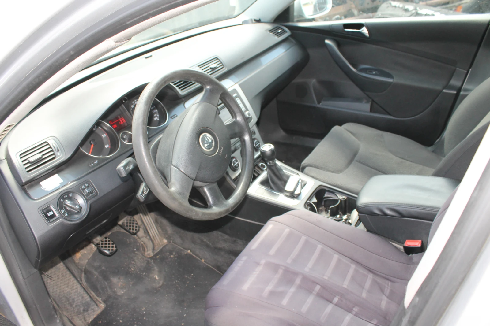 VW Passat ИТАЛИЯ, НА ЧАСТИ, НОВ ВНОС - изображение 6
