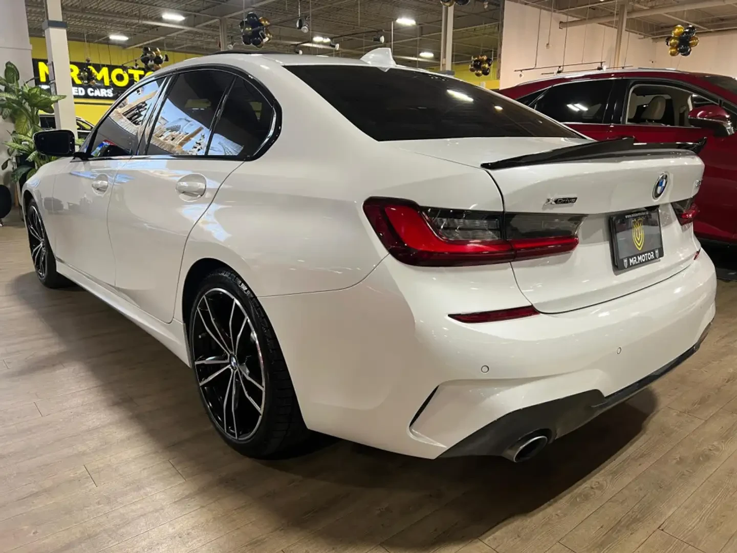 BMW 330 XDRIVE MSPORT* KEYLESS* CAM* ПОДГРЕВ*  - изображение 3