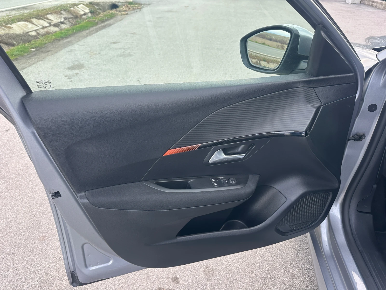 Peugeot 208 1.5 hdi - изображение 8