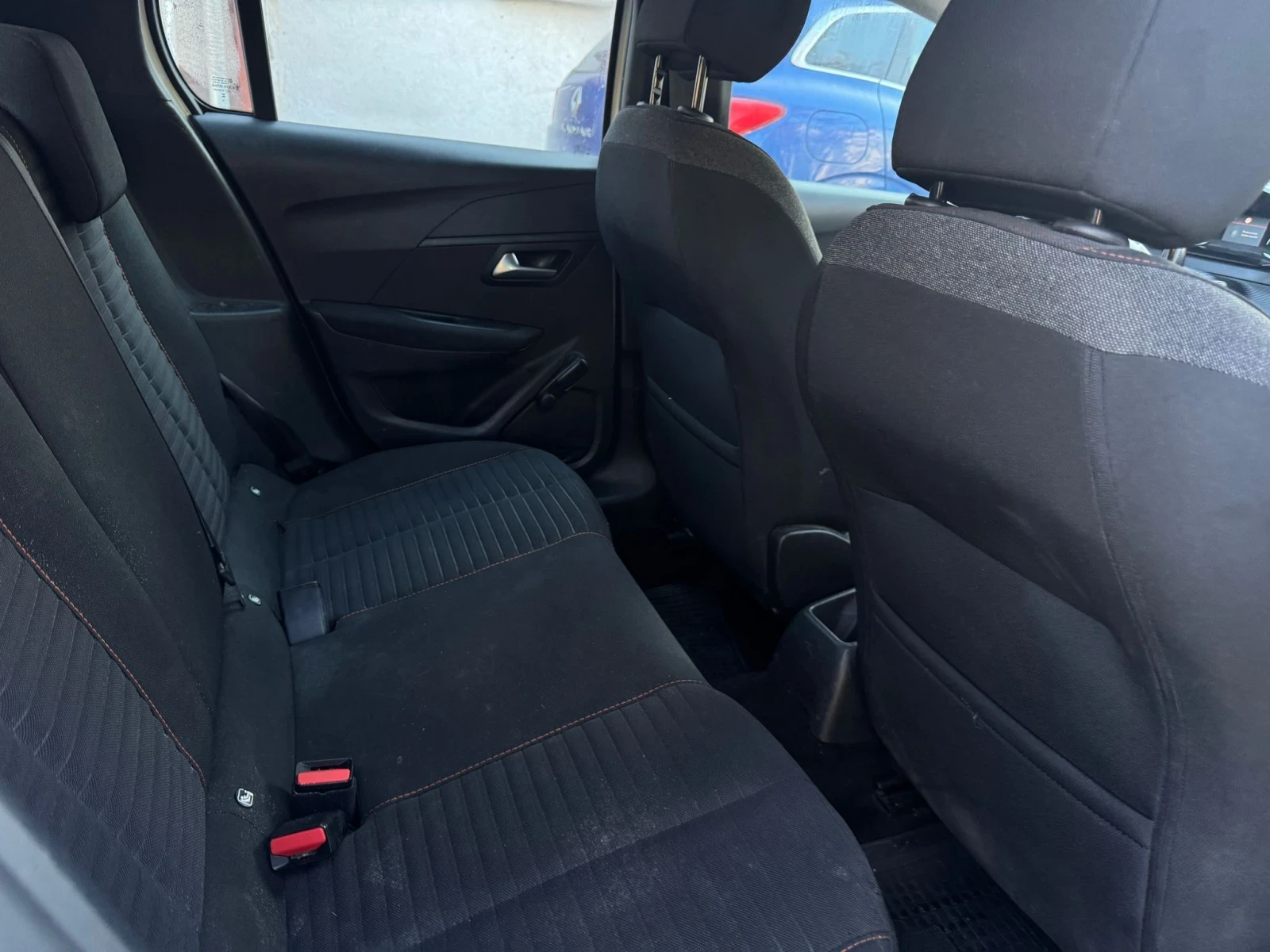 Peugeot 208 1.5 HDi - изображение 6