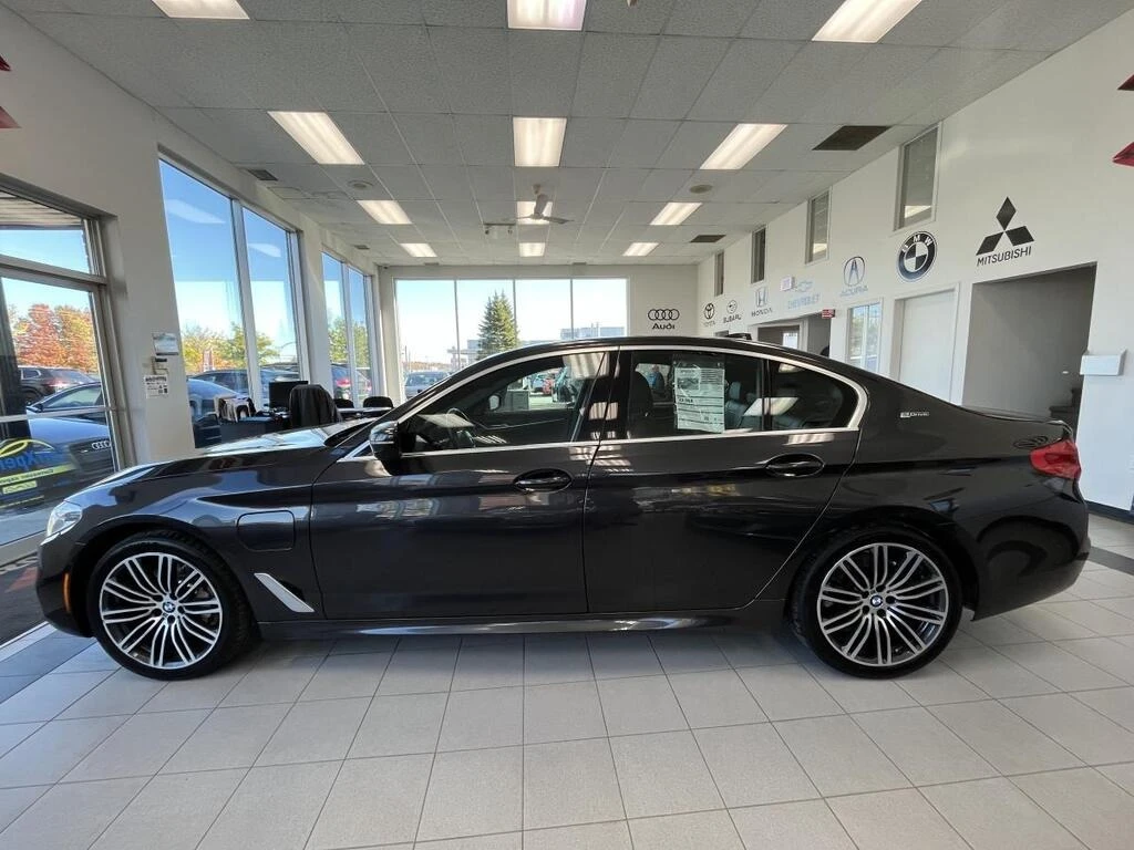 BMW 530 e xDrive SUNROOF NAVI CAM    PLUG-IN | Mobile.bg   4