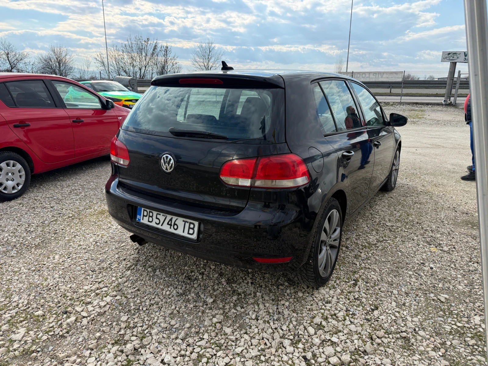 VW Golf 2.0TDI* ЗА ТУРБО* ИЗЦЯЛО ОБСЛУЖЕН* НАВИ* ЛЕТИ ДЖАН - изображение 4