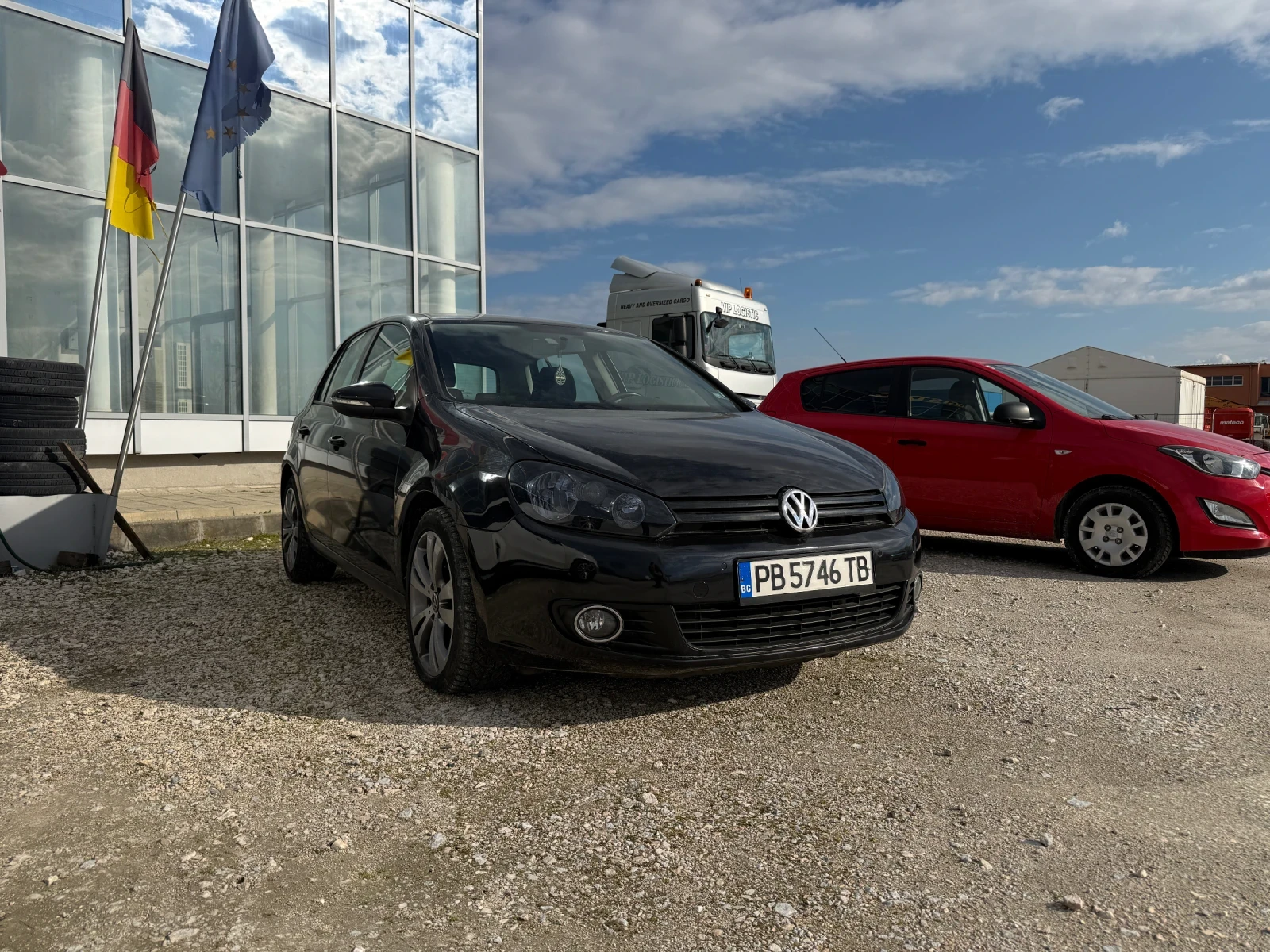 VW Golf 2.0TDI* ЗА ТУРБО* ИЗЦЯЛО ОБСЛУЖЕН* НАВИ* ЛЕТИ ДЖАН - изображение 2
