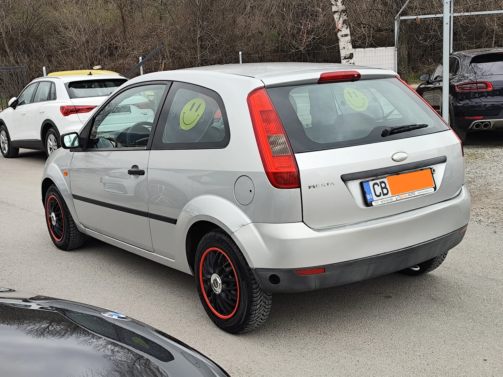 Ford Fiesta 1.2i* KLIMA* , снимка 6 - Автомобили и джипове - 53947252