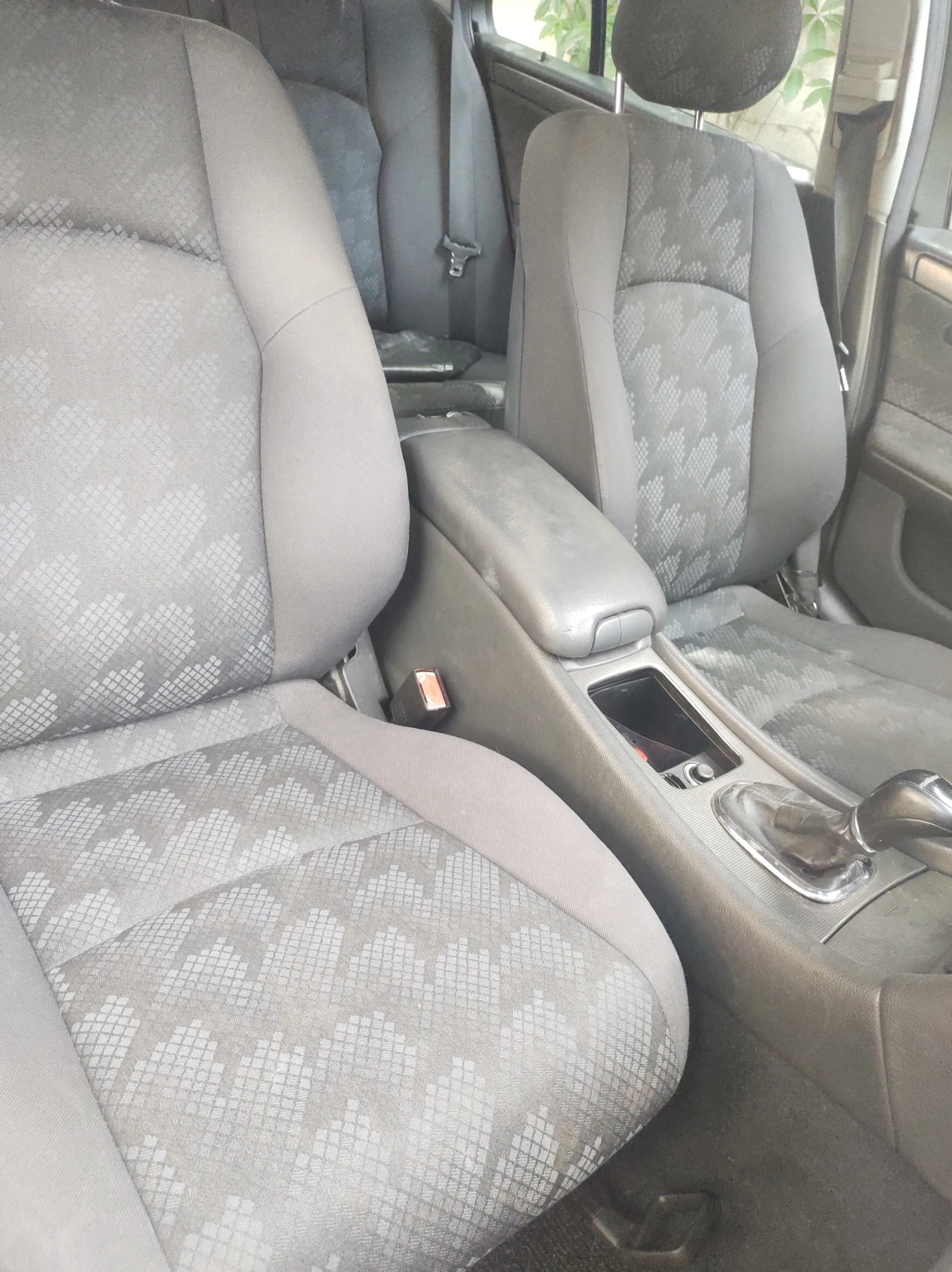 Mercedes-Benz C 200 Compressor, снимка 5 - Автомобили и джипове - 54048266