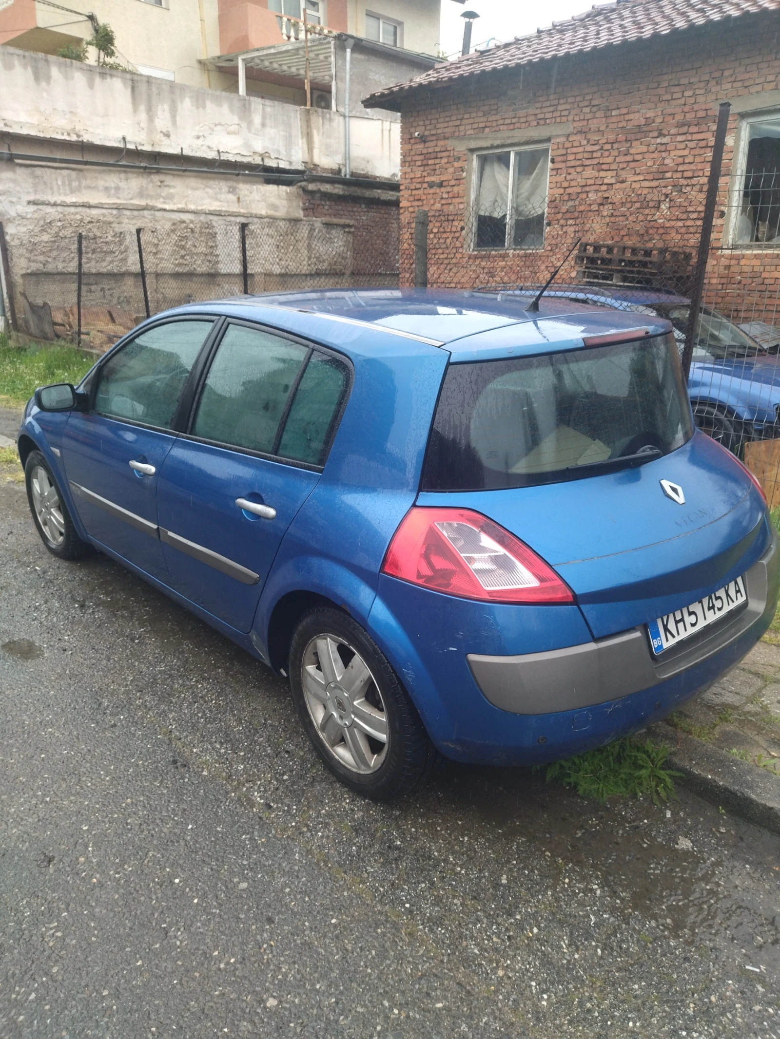 Renault Megane 1.9 dcl 120, снимка 3 - Автомобили и джипове - 54370143
