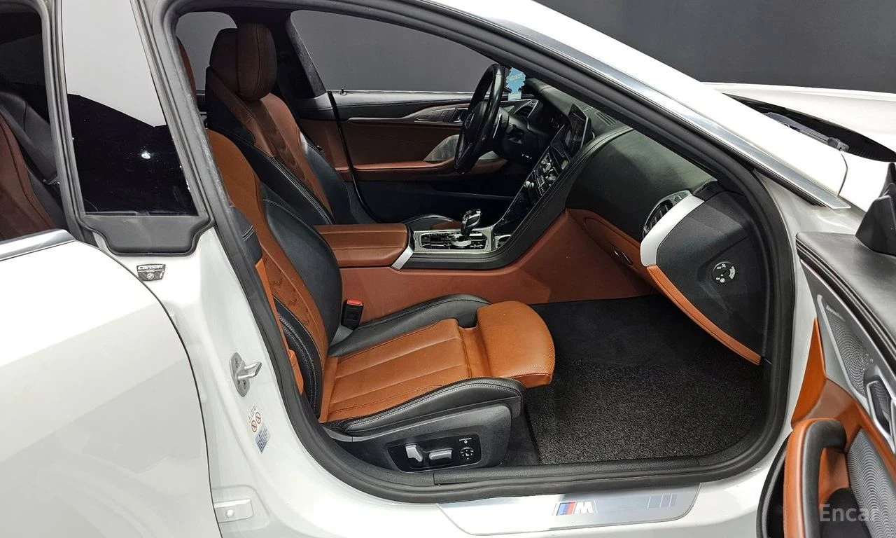 BMW 840 i M-Sport xDrive* BOWERS & WILKINS* 360* HEAD-UP* , снимка 7 - Автомобили и джипове - 54555280