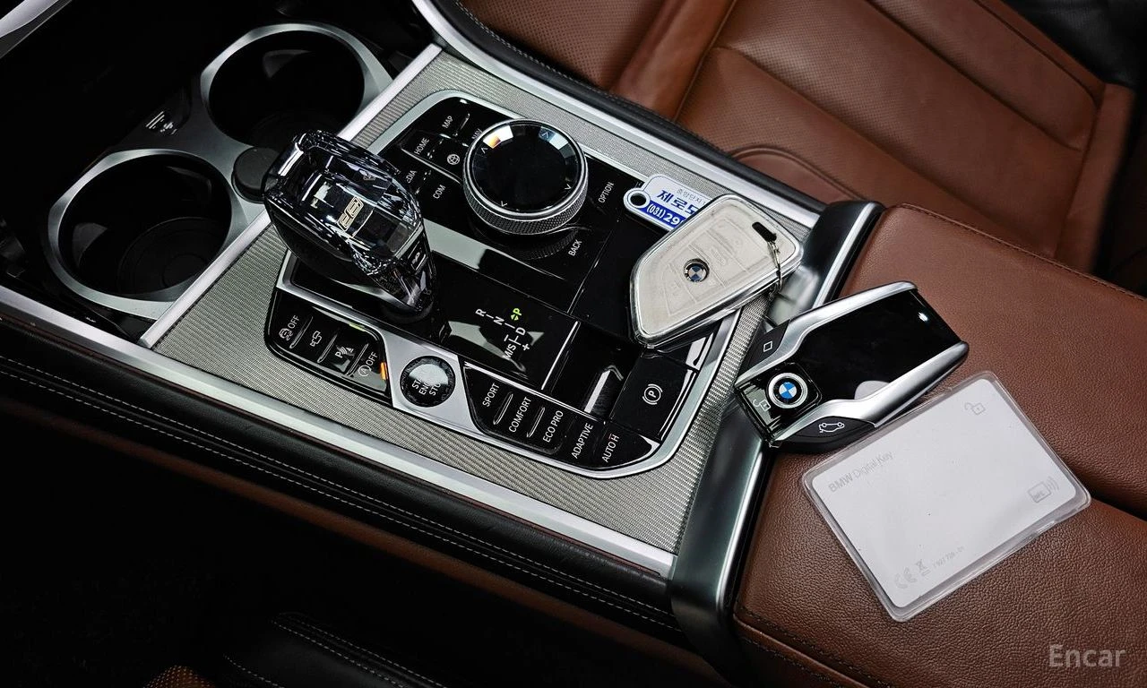 BMW 840 i M-Sport xDrive* BOWERS & WILKINS* 360* HEAD-UP* , снимка 14 - Автомобили и джипове - 54555280