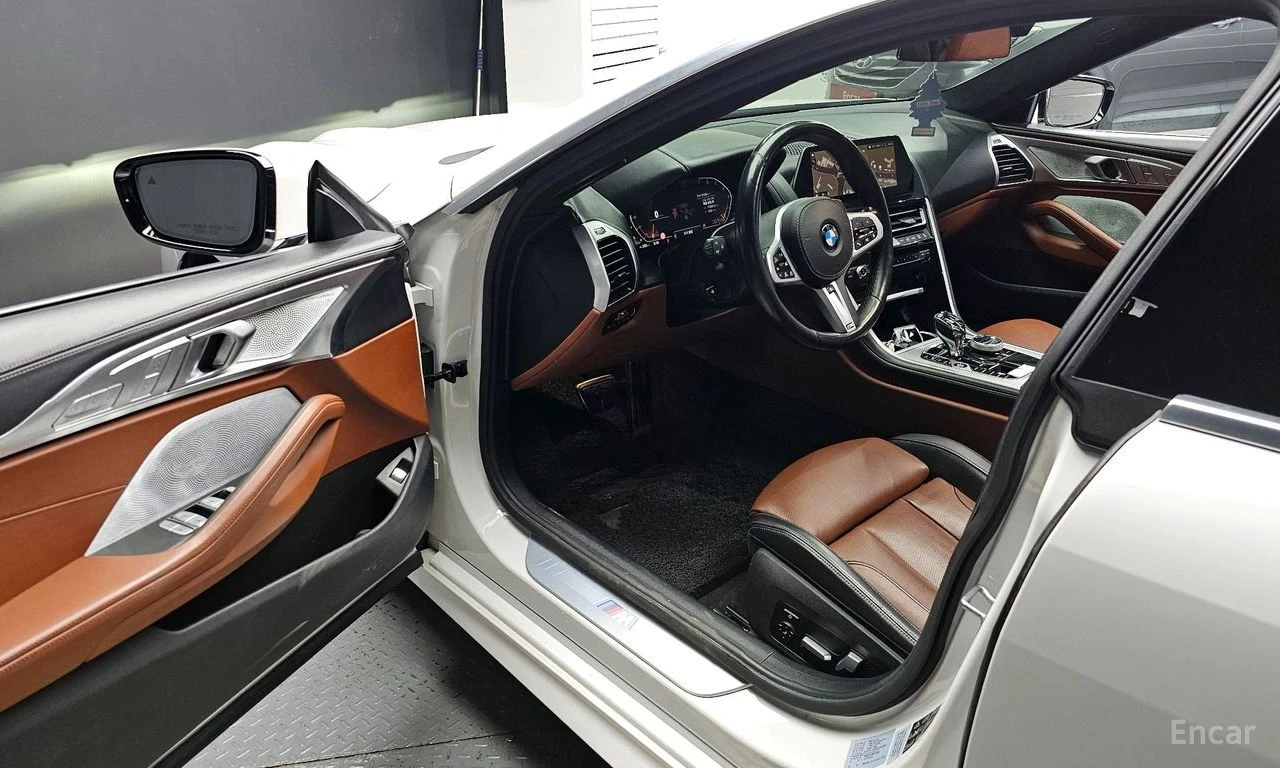 BMW 840 i M-Sport xDrive* BOWERS & WILKINS* 360* HEAD-UP* , снимка 6 - Автомобили и джипове - 54555280