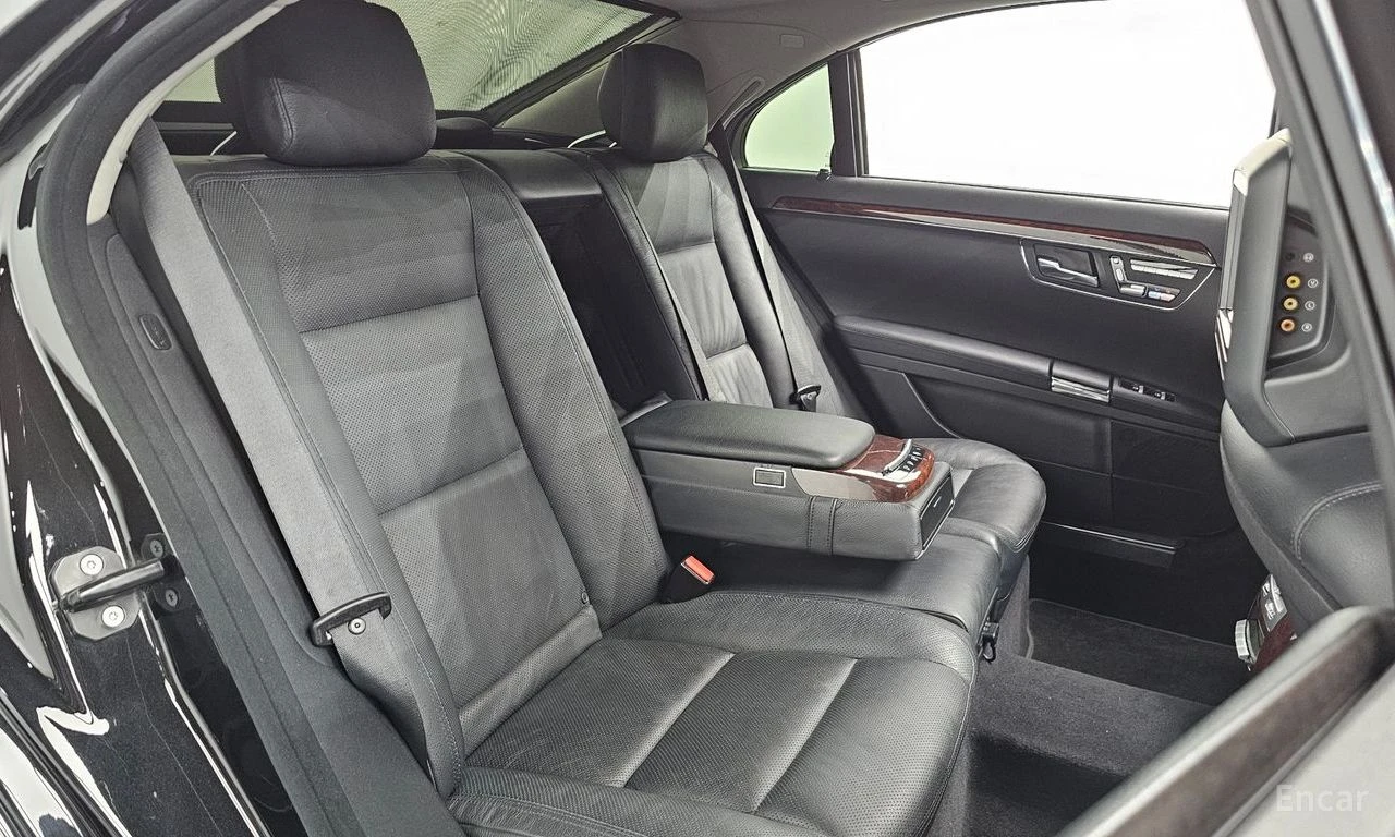 Mercedes-Benz S 500 L* 5.5* V8* 4MATIC* HARMON* KARDON* ОБДУХВАНЕ* МАС, снимка 16 - Автомобили и джипове - 54802851