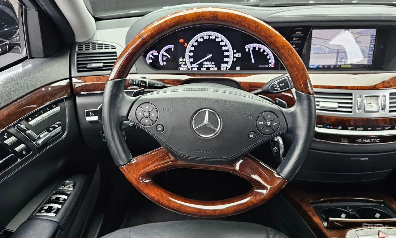 Mercedes-Benz S 500 L* 5.5* V8* 4MATIC* HARMON* KARDON* ОБДУХВАНЕ* МАС, снимка 9 - Автомобили и джипове - 54802851