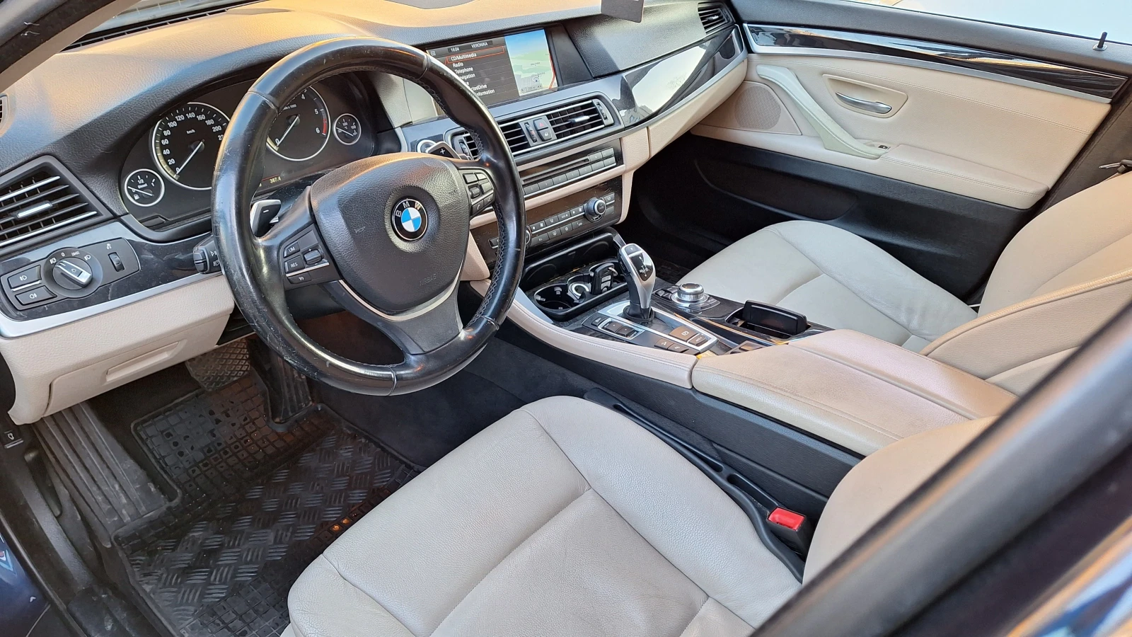 BMW 525 D Xdrive ПАНОРАМА, снимка 13 - Автомобили и джипове - 54993510