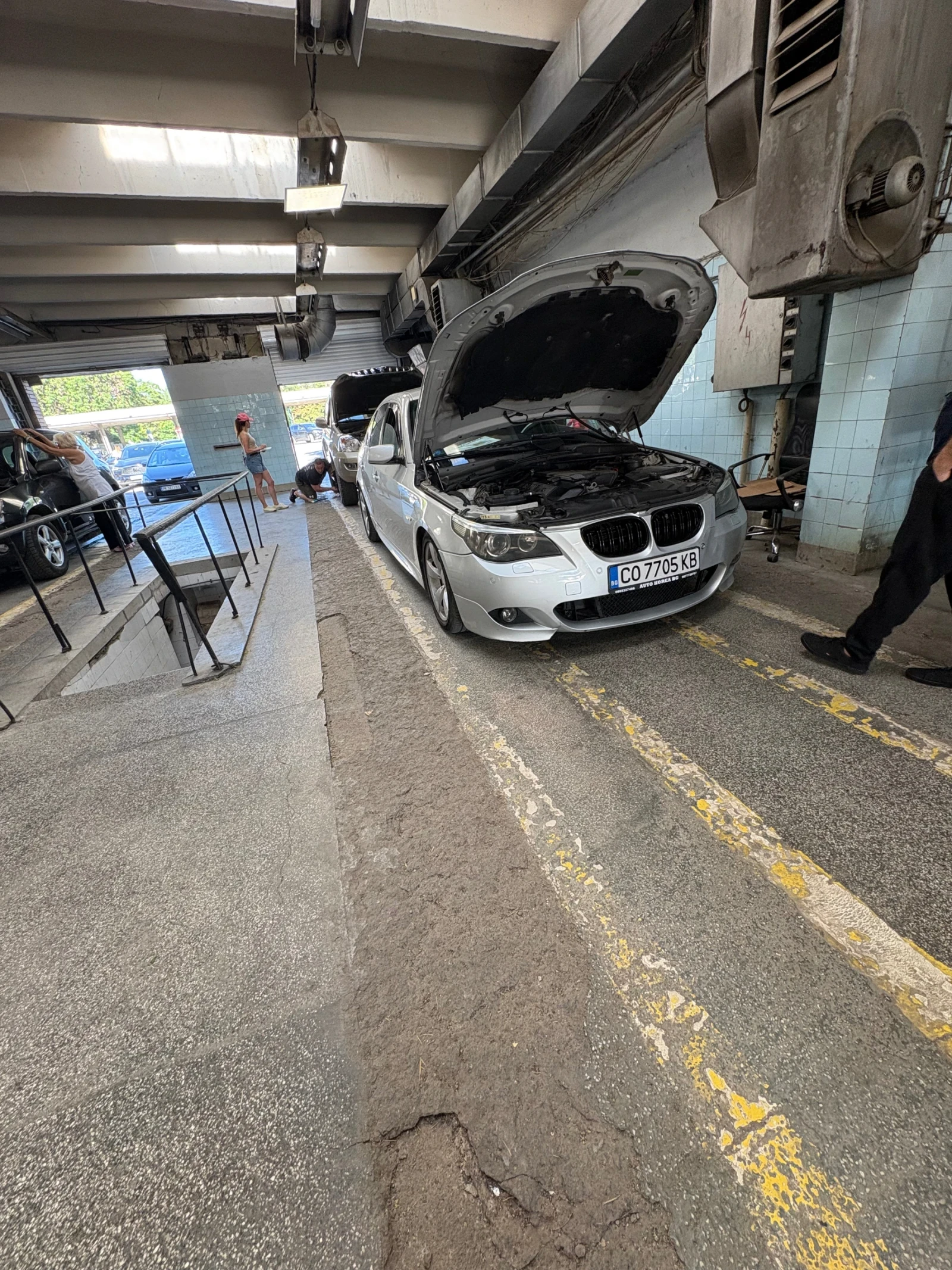 BMW 530, снимка 3 - Автомобили и джипове - 55081068