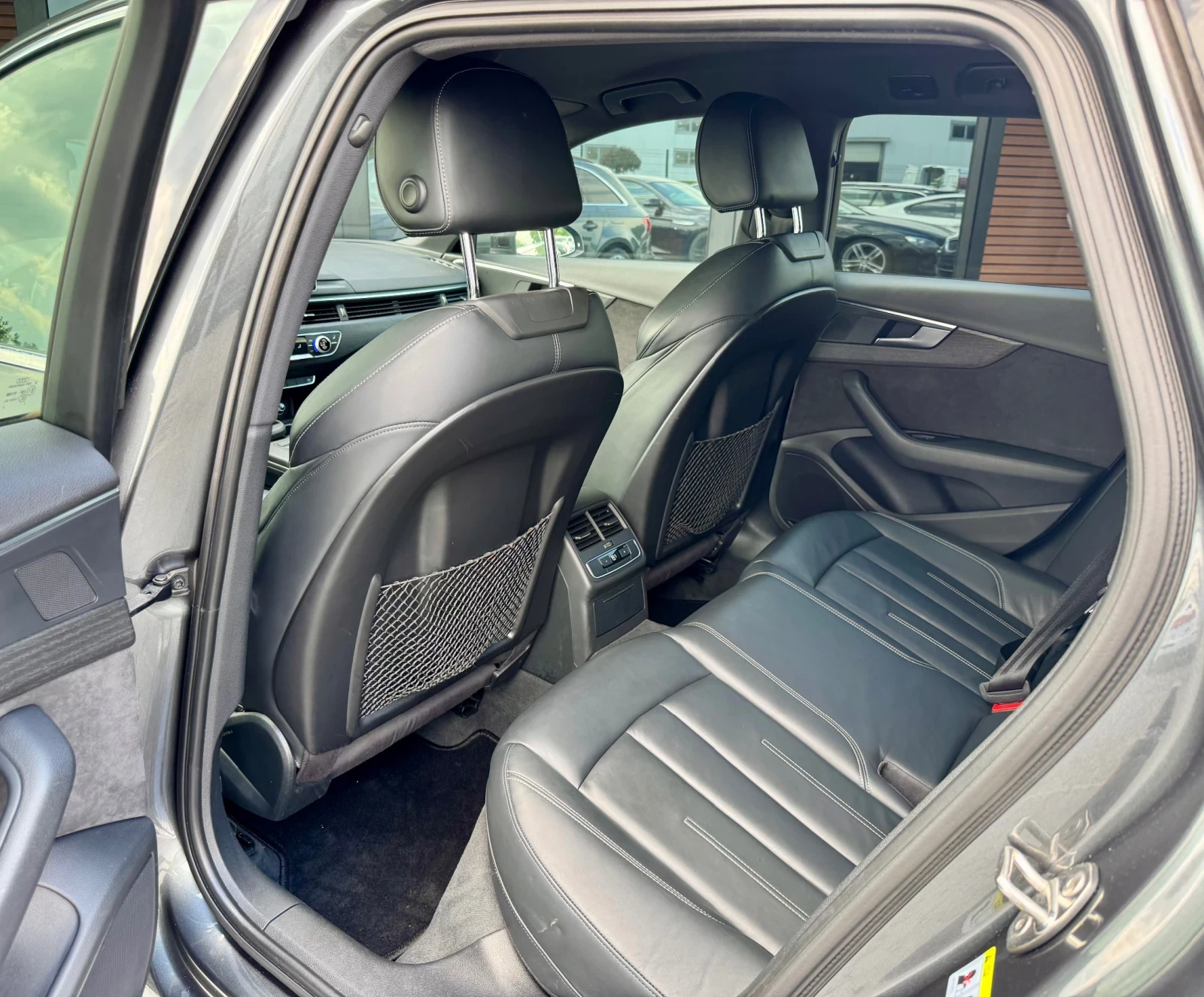 Audi A4 Sport* Sline* Head Up* Kamera* Лизинг, снимка 9 - Автомобили и джипове - 55133602