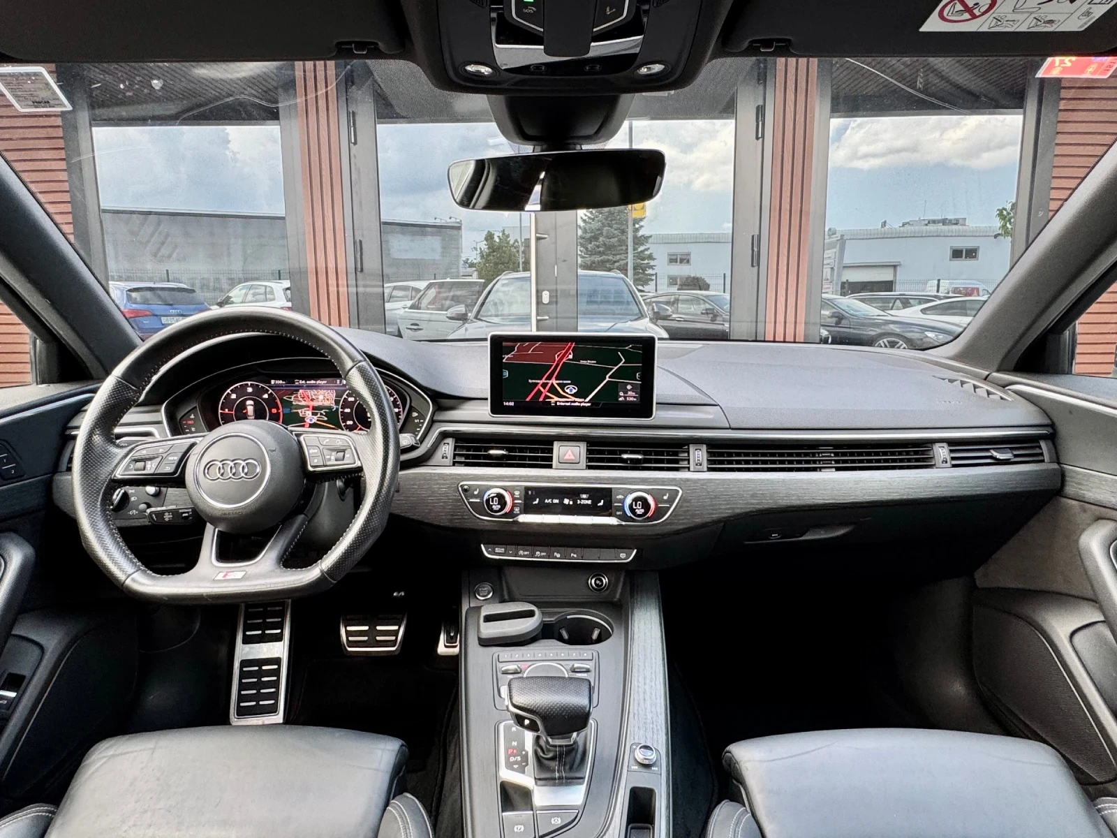 Audi A4 Sport* Sline* Head Up* Kamera* Лизинг, снимка 11 - Автомобили и джипове - 55133602