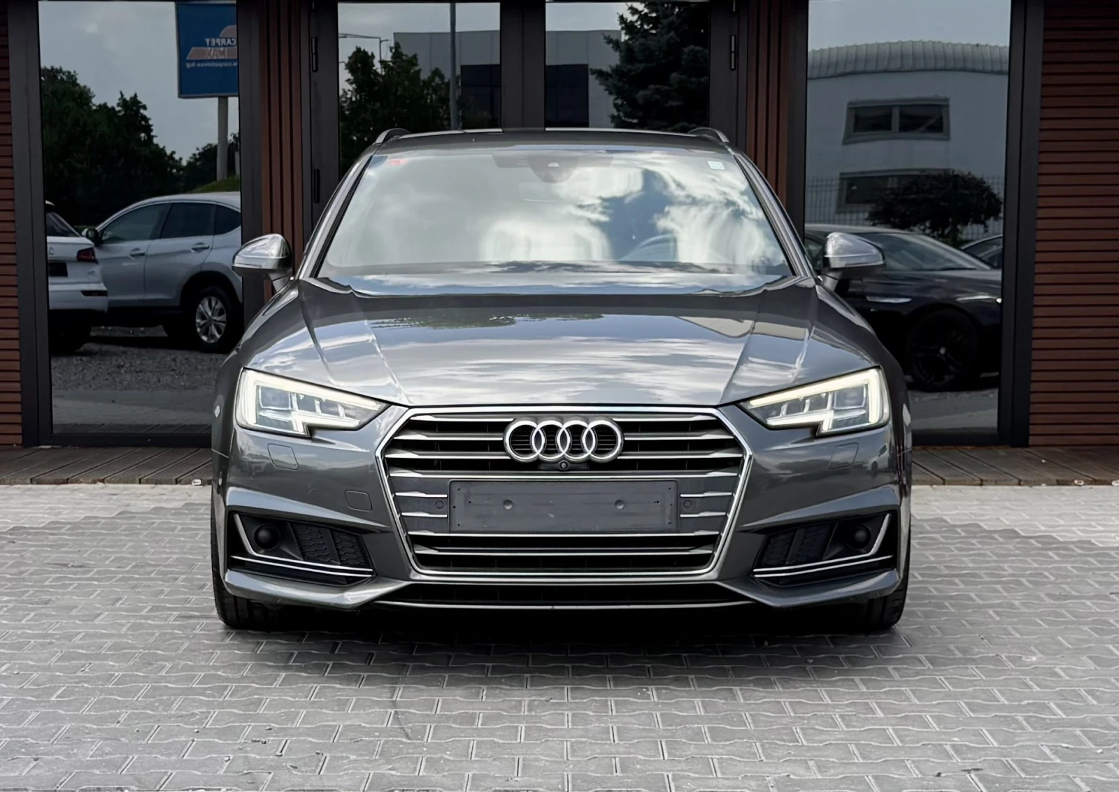 Audi A4 Sport* Sline* Head Up* Kamera* Лизинг, снимка 2 - Автомобили и джипове - 55133602