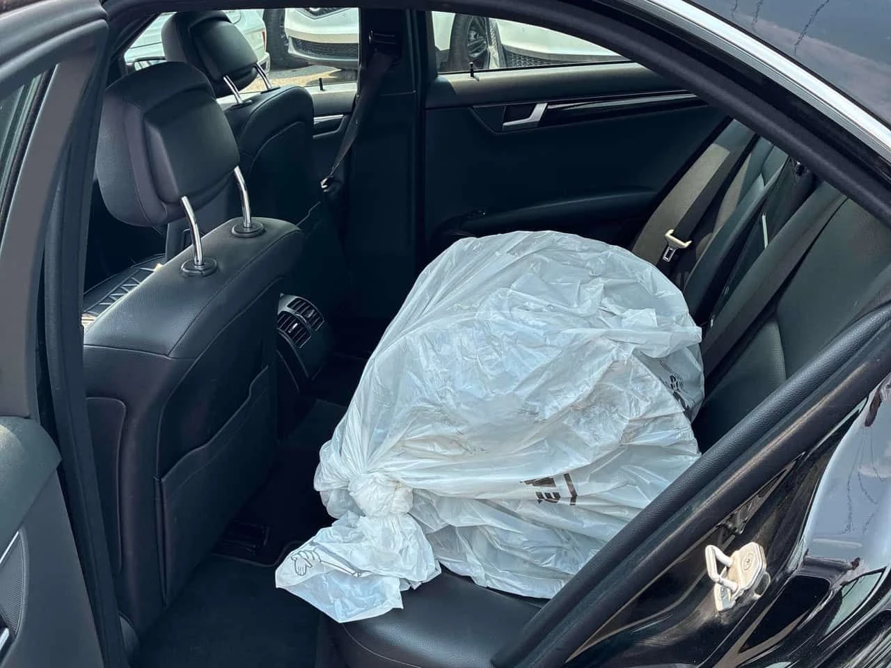 Mercedes-Benz C 300 * CARFAX * ���� �� �� | Mobile.bg � ����������� 11