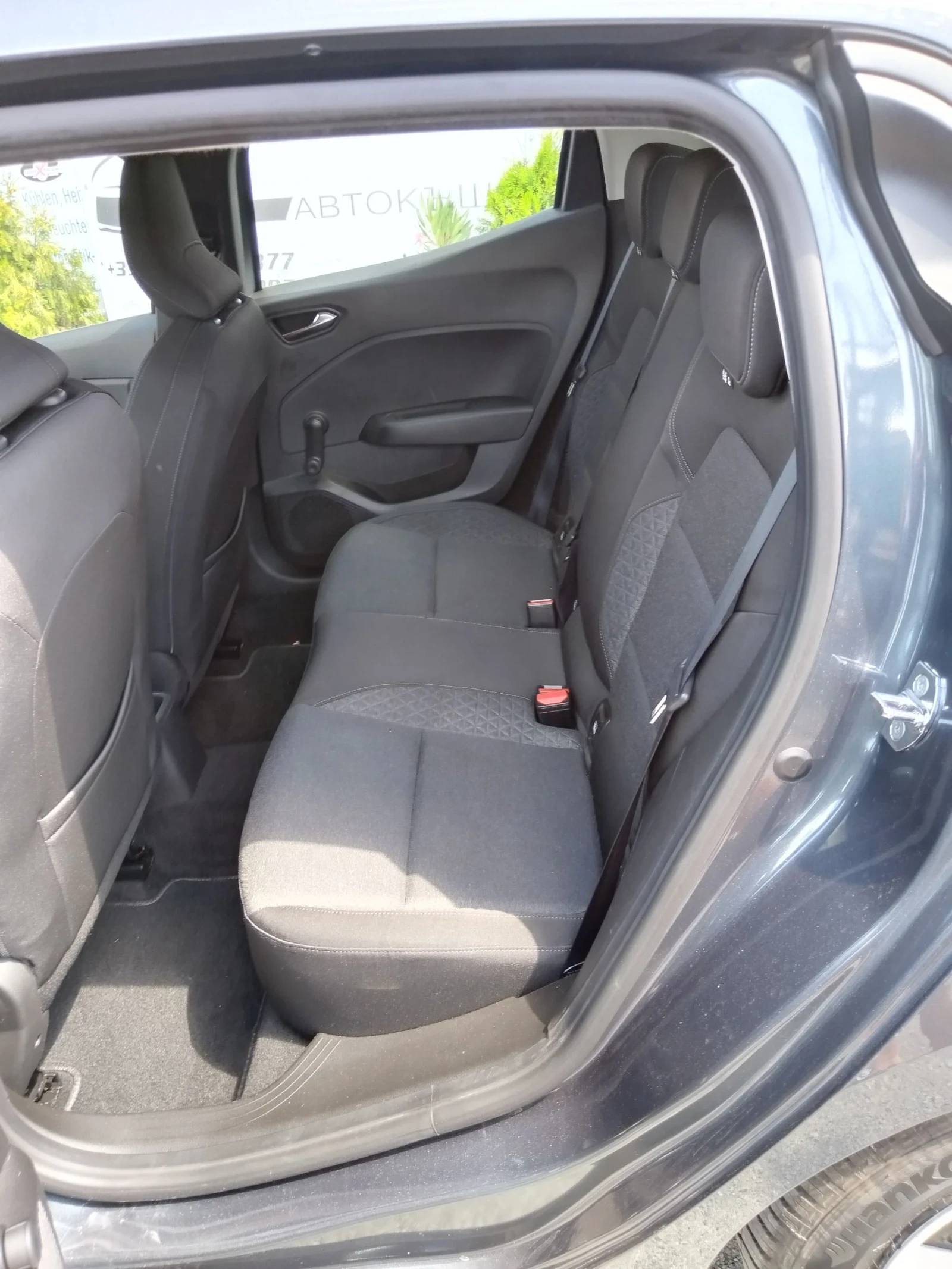 Renault Clio 1.6 i Full HIBRID E TEXH, снимка 8 - Автомобили и джипове - 55361907