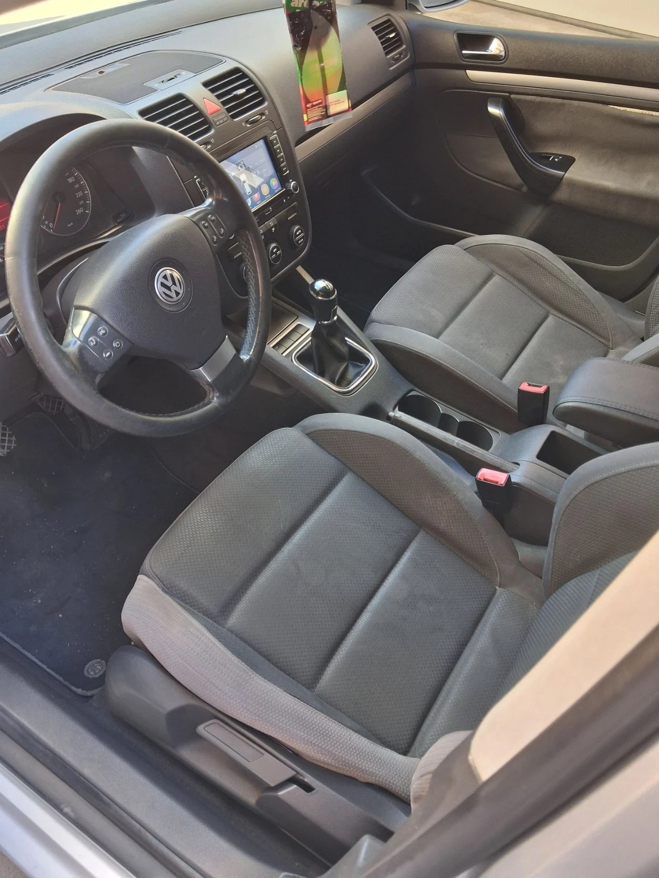 VW Golf 1.6 FSI- 115кс., снимка 5 - Автомобили и джипове - 55681367