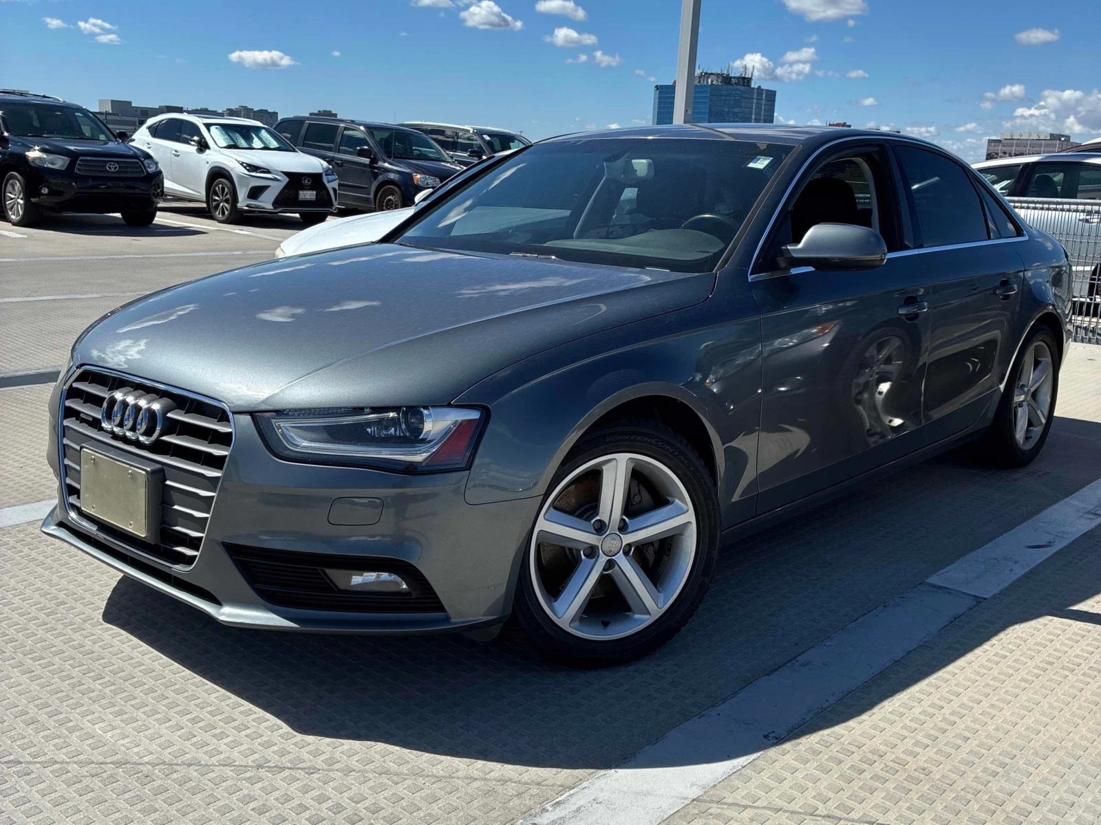 Audi A4 * Technik * CARFAX * ОПЦИЯ ЗА ФИНАНСИРАНЕ * , снимка 2 - Автомобили и джипове - 55911790