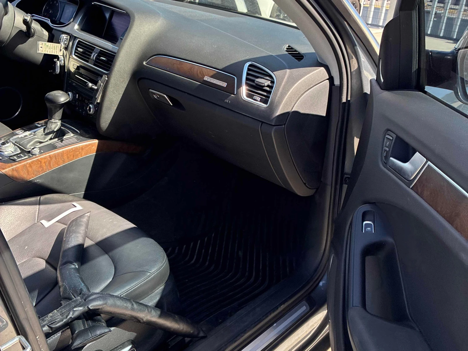 Audi A4 * Technik * CARFAX * ОПЦИЯ ЗА ФИНАНСИРАНЕ * , снимка 16 - Автомобили и джипове - 55911790