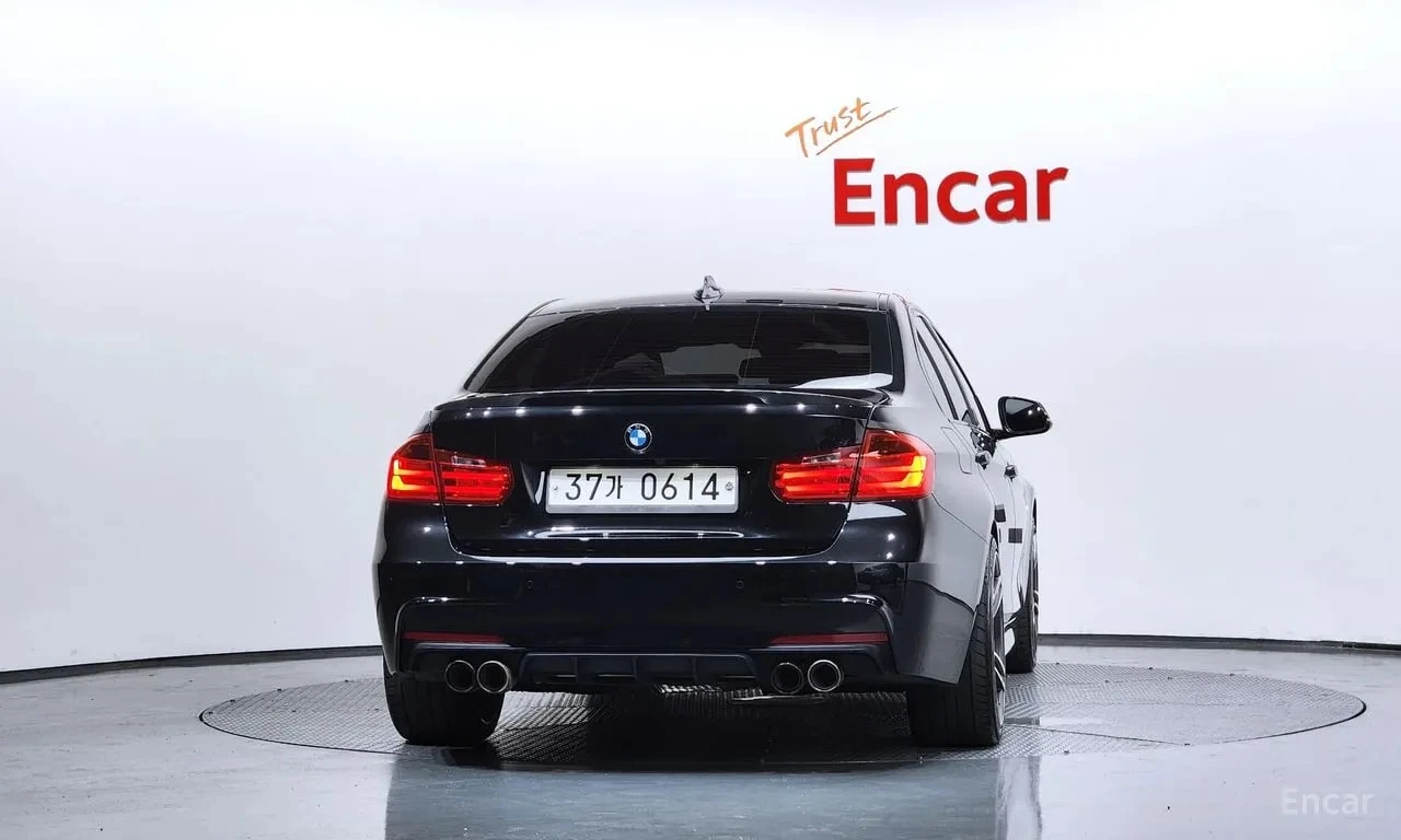 BMW 320 * 320d M Performаnce Edition* АВТОКРЕДИТ* , снимка 4 - Автомобили и джипове - 56072825