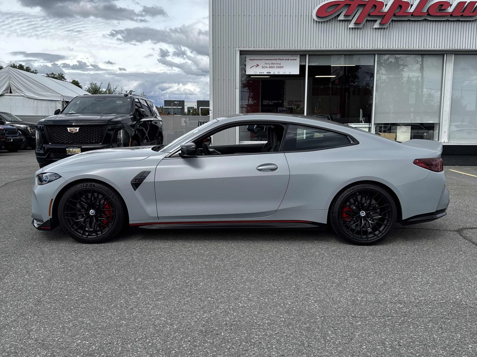 BMW M4 CSL / Aвтокредит, снимка 2 - Автомобили и джипове - 56202007