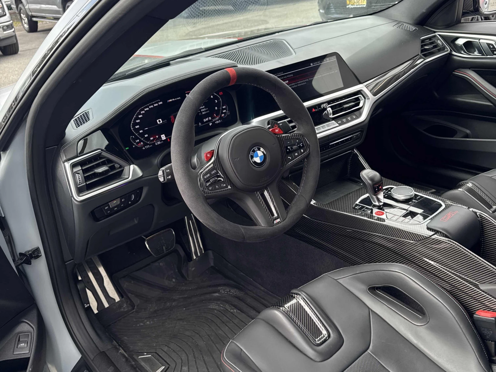 BMW M4 CSL / Aвтокредит, снимка 5 - Автомобили и джипове - 56202007
