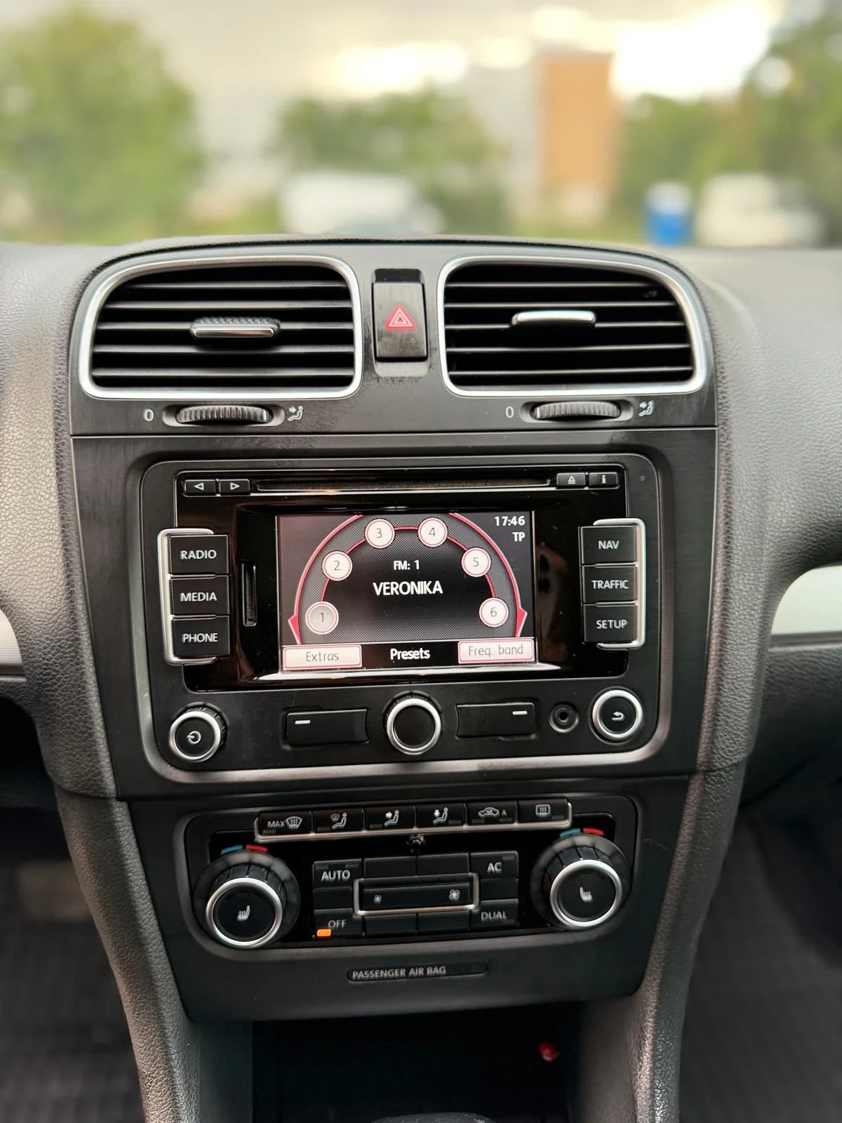 VW Golf 1.4TSI/изпълнение TEAM/ АВТОМАТИК / FULL ЕКСТРИ !!, снимка 15 - Автомобили и джипове - 56202477