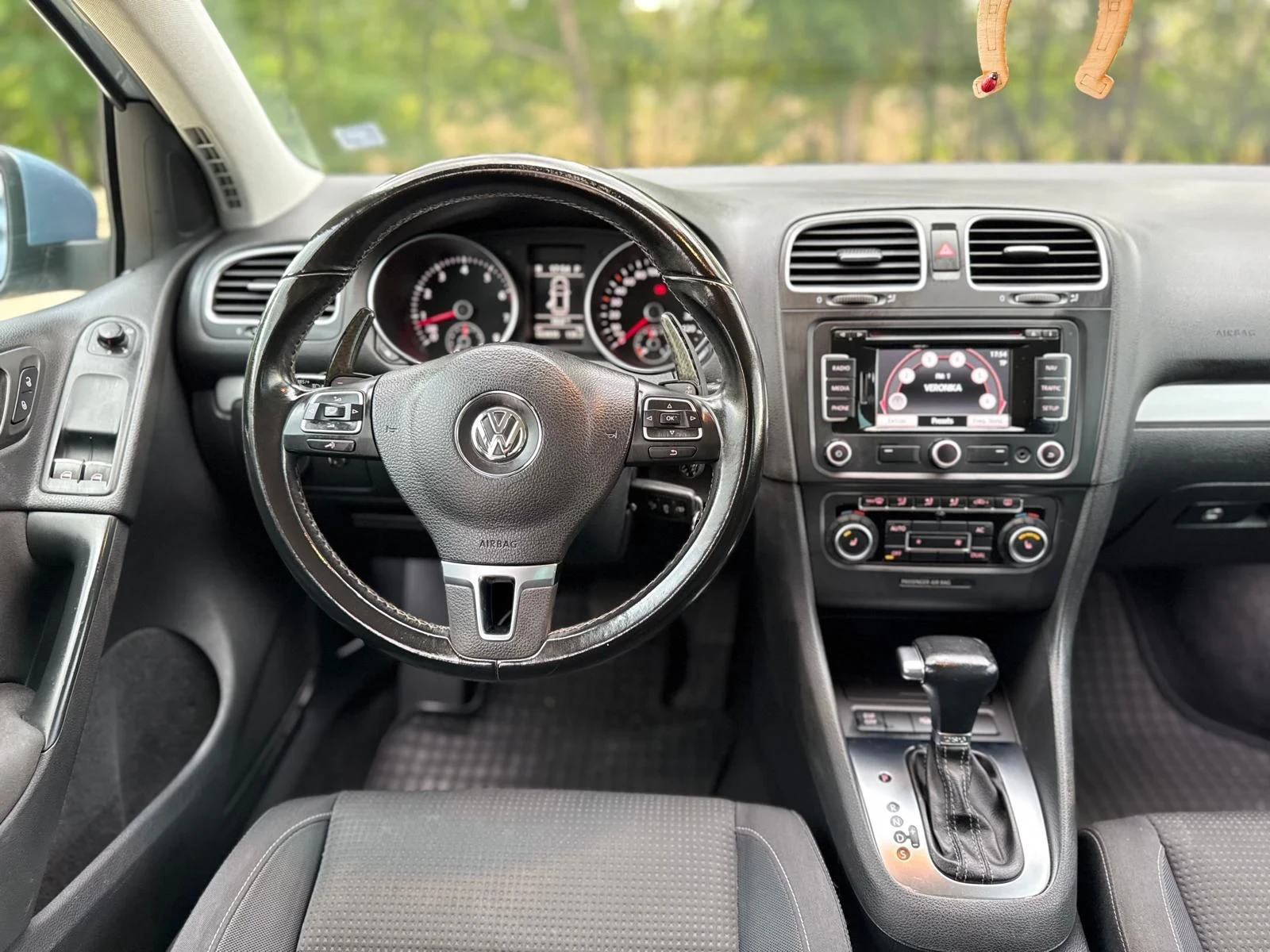 VW Golf 1.4TSI/изпълнение TEAM/ АВТОМАТИК / FULL ЕКСТРИ !!, снимка 5 - Автомобили и джипове - 56202477