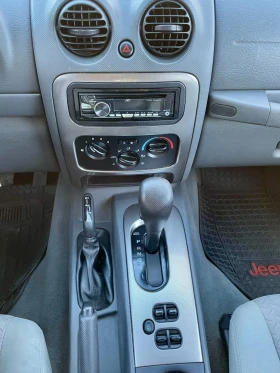 Jeep Cherokee 3.7 - 8000 лв. - 74607364 11