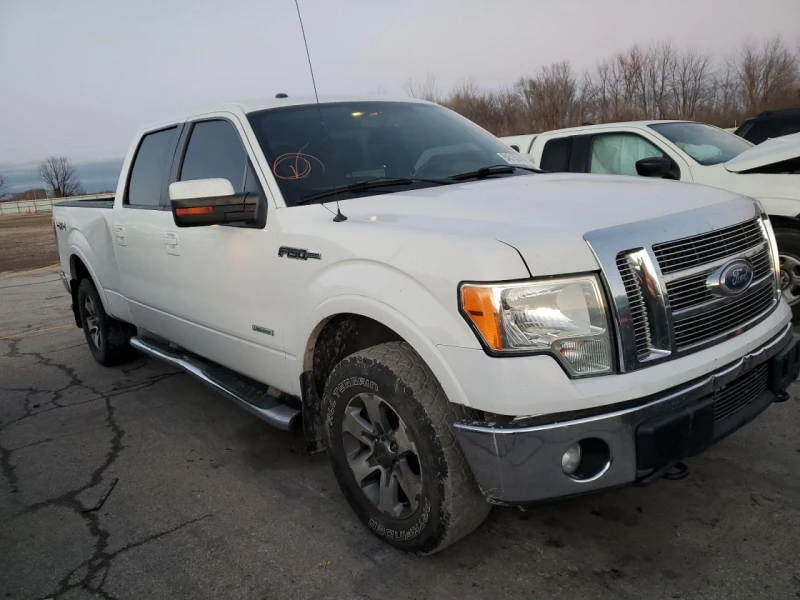 Ford F150 SUPERCREW, снимка 4 - Автомобили и джипове - 48629845