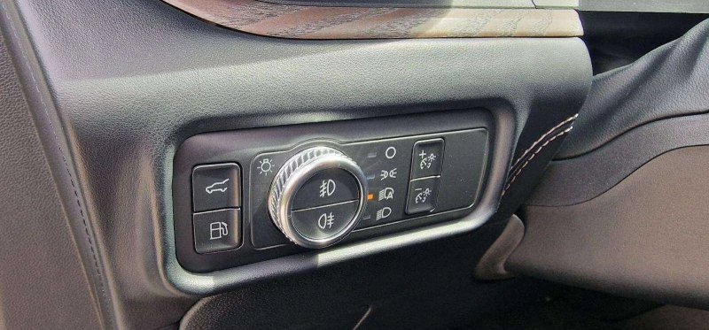 Ford Explorer 3.0 EcoBoost V6, снимка 11 - Автомобили и джипове - 53267768