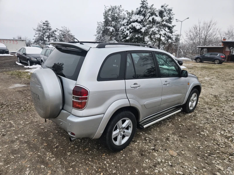 Toyota Rav4 2.0/D4D/4X4/КОЖА/БЕЗ РЪЖДА , снимка 6 - Автомобили и джипове - 53341227