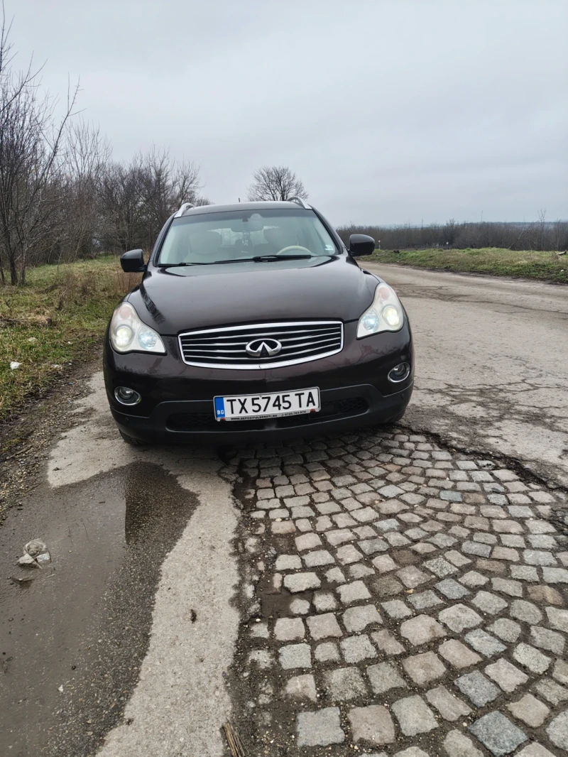Infiniti Ex35, снимка 3 - Автомобили и джипове - 53400104