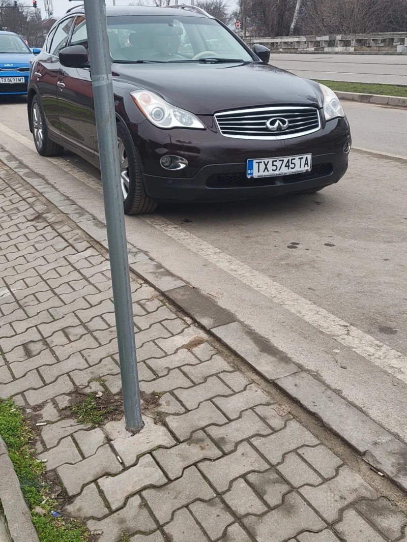Infiniti Ex35, снимка 11 - Автомобили и джипове - 53400104