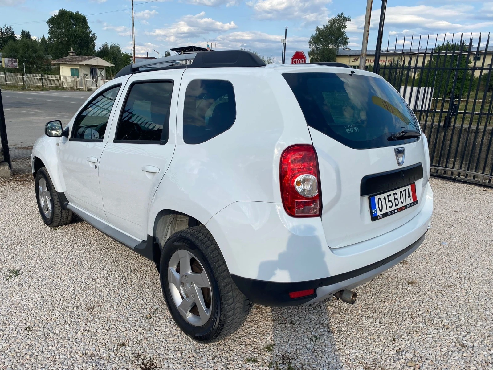 Dacia Duster 1.6 Бензин/Газ, ТОП - изображение 7