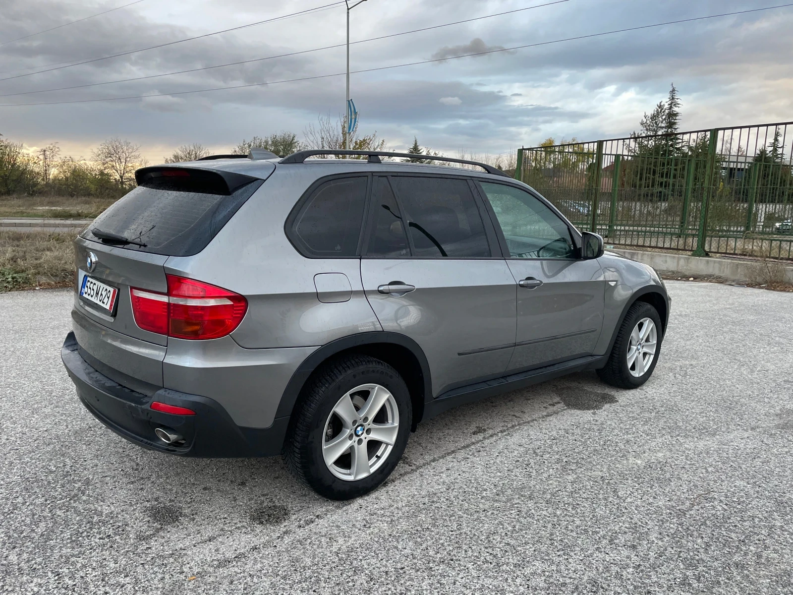 BMW X5  - изображение 2