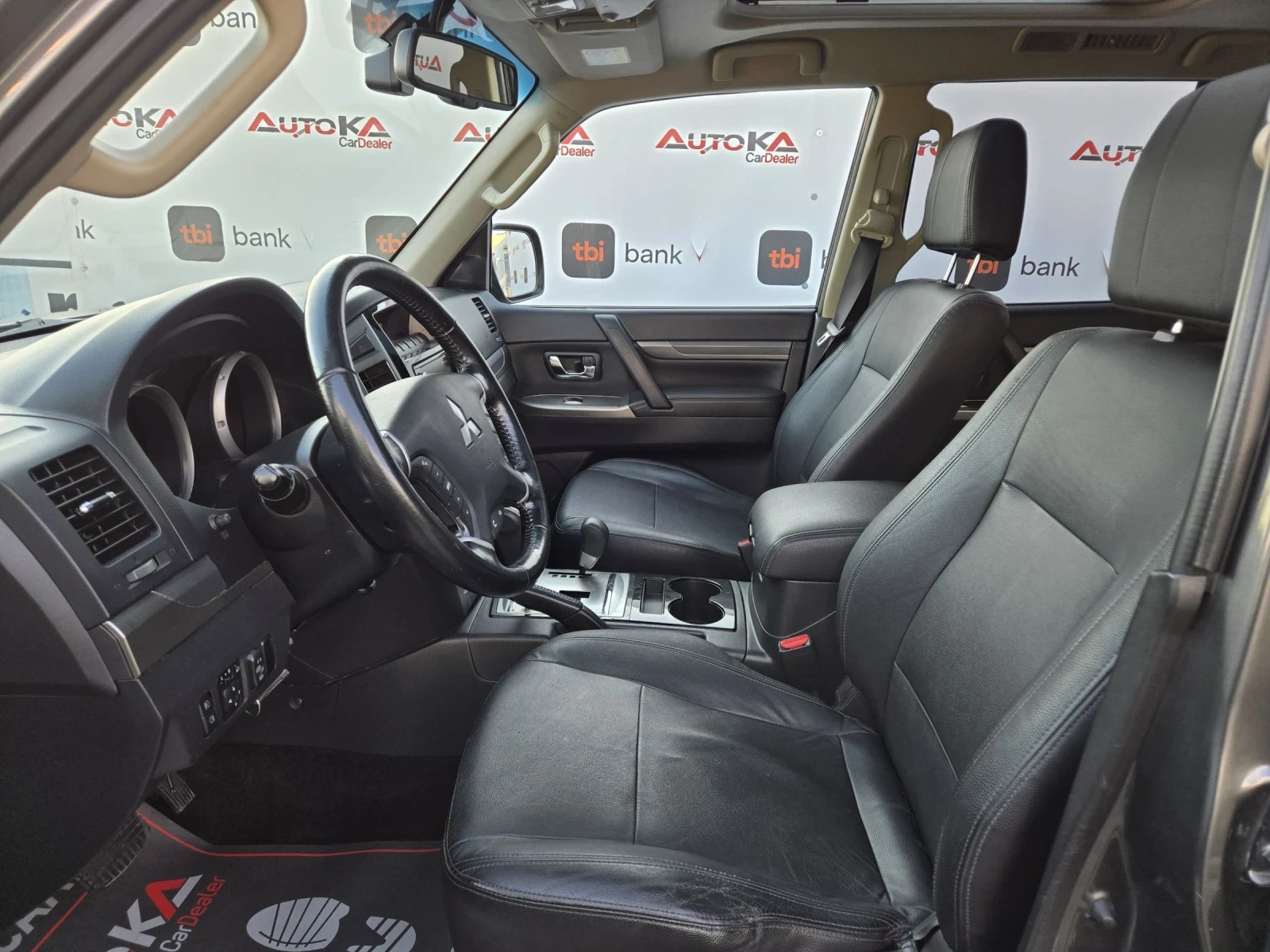 Mitsubishi Pajero 3.2DI-DC-190кс= АВТОМАТ= 7МЕСТА= КАМЕРА= FULL - изображение 7