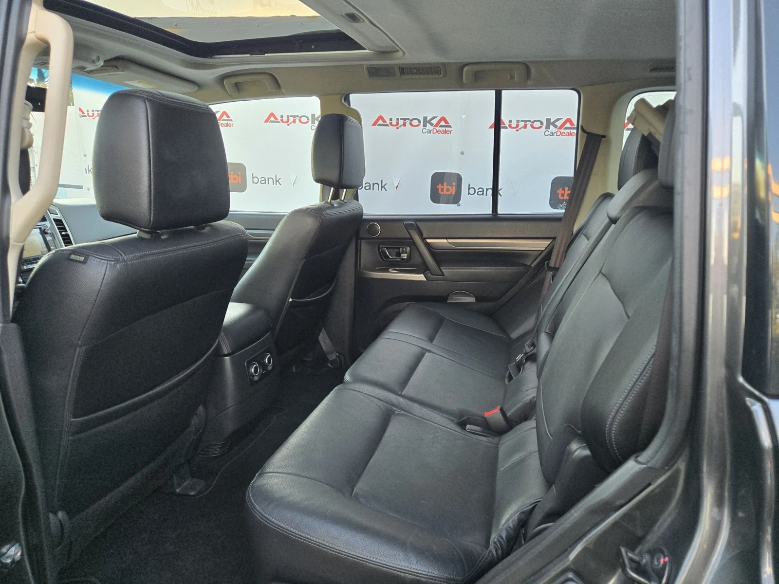 Mitsubishi Pajero 3.2DI-DC-190кс= АВТОМАТ= 7МЕСТА= КАМЕРА= FULL - изображение 9