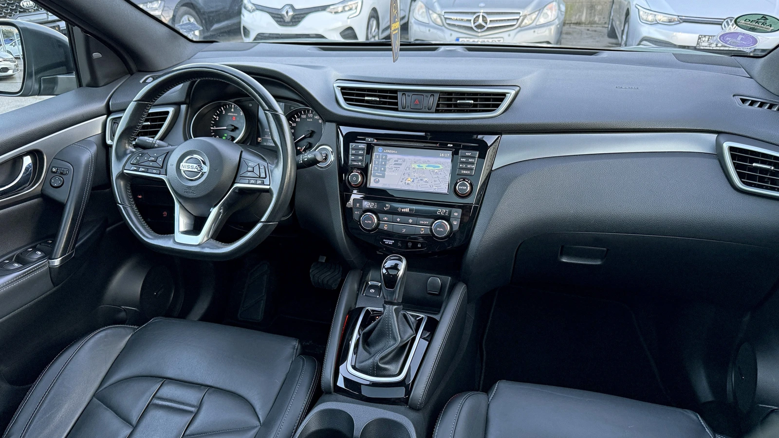 Nissan Qashqai 1.2 DIG-T Automatic Tekna - изображение 8