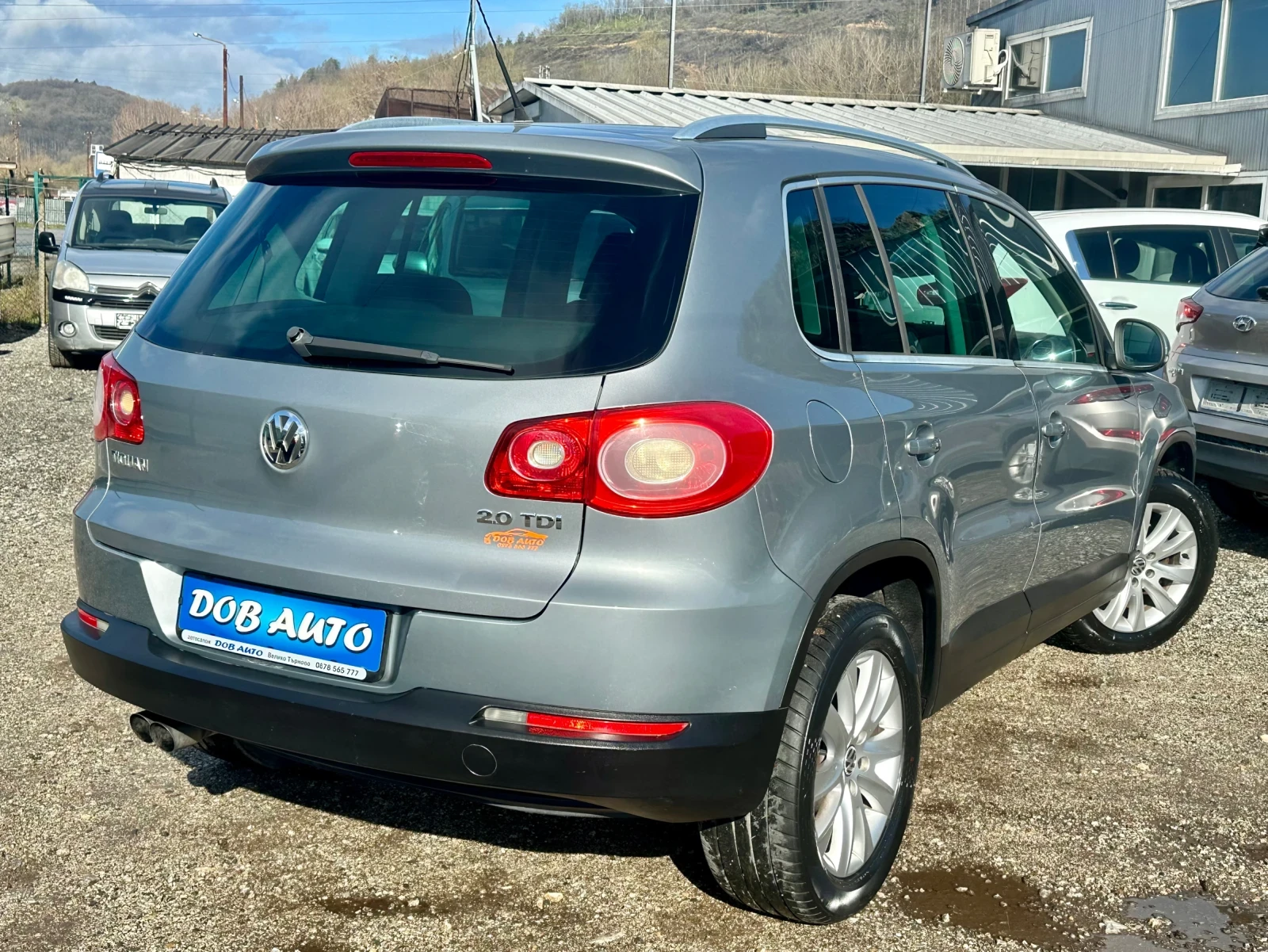 VW Tiguan 2.0TDI-4x4-140к.с-КЛИМАТРОНИК-МУЛТИ, снимка 5 - Автомобили и джипове - 54142715