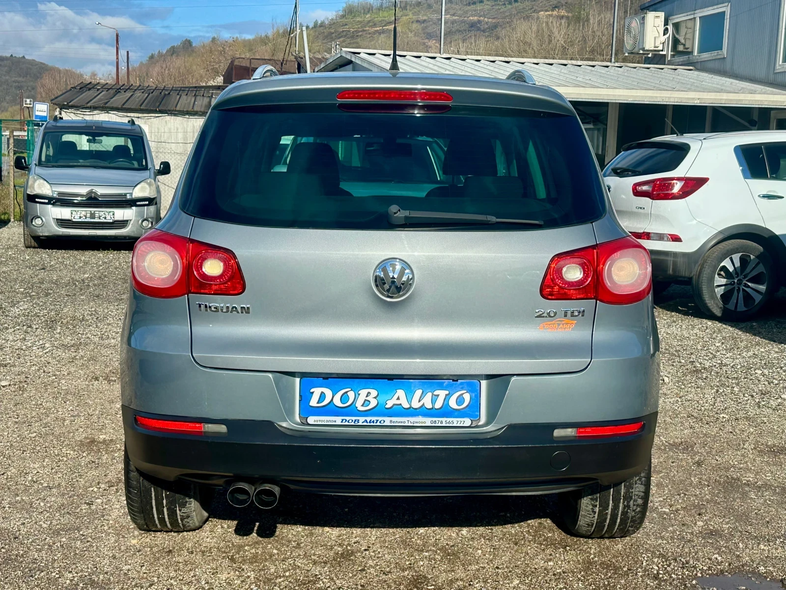 VW Tiguan 2.0TDI-4x4-140к.с-КЛИМАТРОНИК-МУЛТИ, снимка 4 - Автомобили и джипове - 54142715